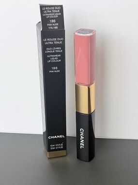 CHANEL Le Rouge Duo Liquid Lip Colour - Pink Nude (186)